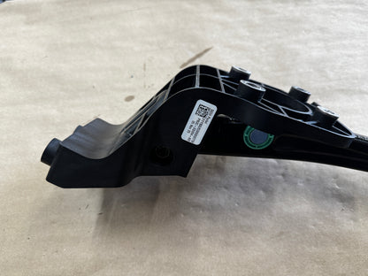 2024-2026 Ford Mustang GT Automatic Brake Pedal Assembly Accelerator Pedals