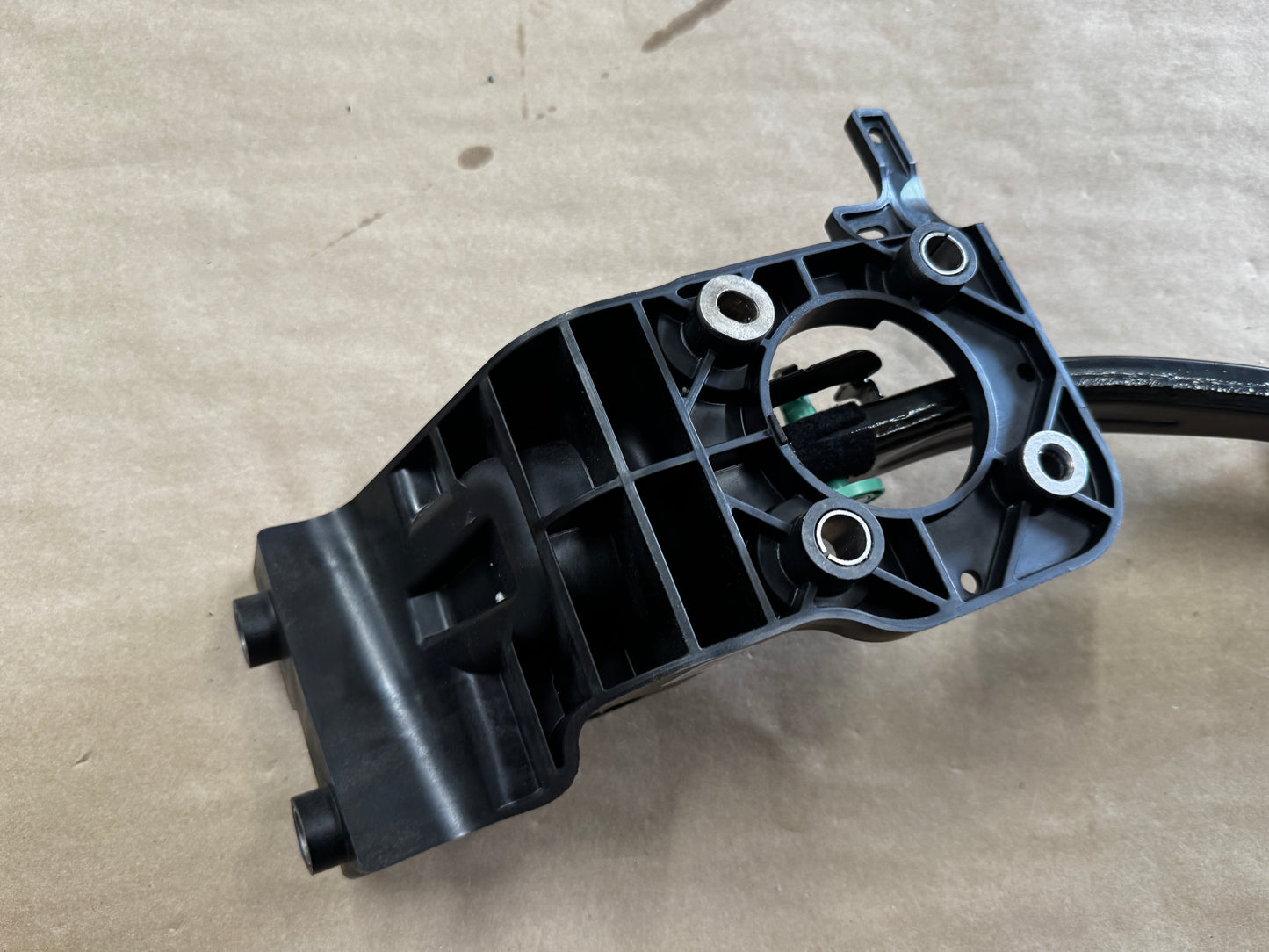 2024-2026 Ford Mustang GT Automatic Brake Pedal Assembly Accelerator Pedals