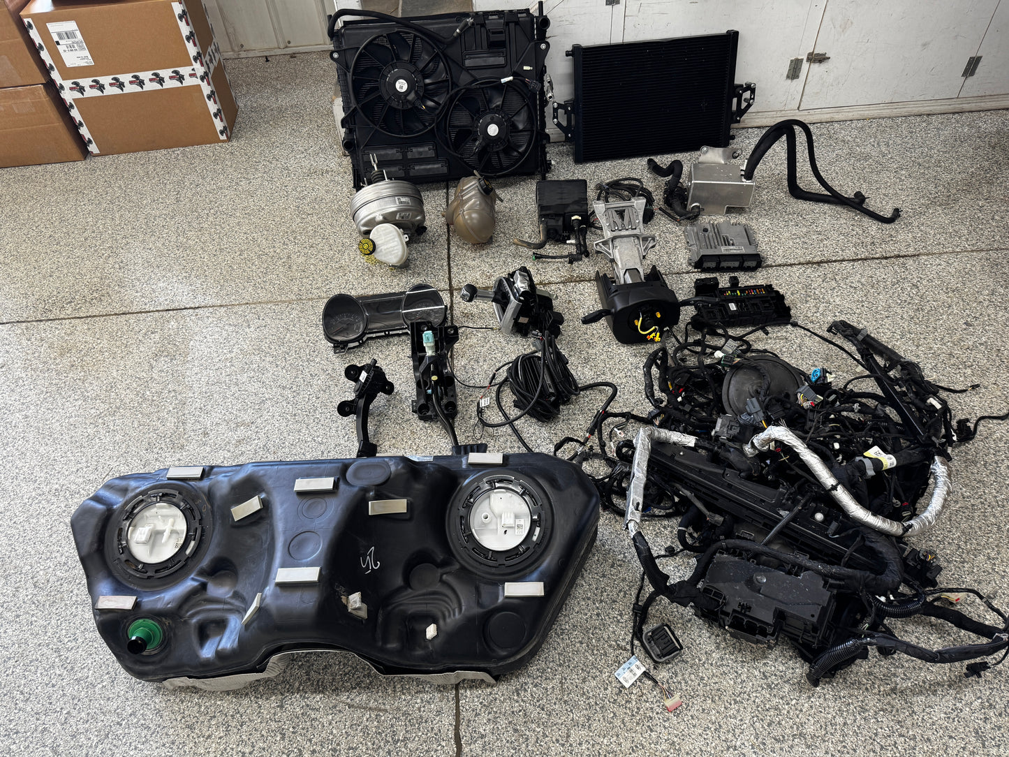 2019 Mustang 5.0 Coyote Gen 3 Engine Drivetrain 10R80 Automatic Auto Whipple 19k