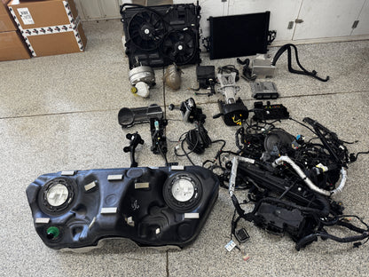 2019 Mustang 5.0 Coyote Gen 3 Engine Drivetrain 10R80 Automatic Auto Whipple 19k
