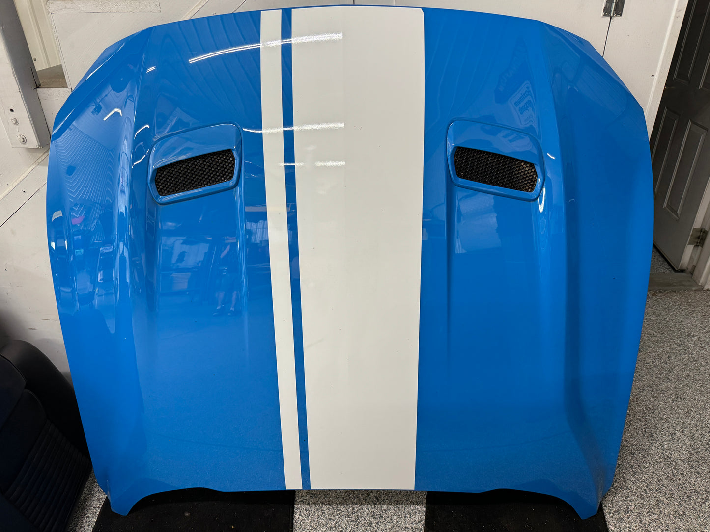 2018-2023 Ford Mustang GT Hood Vents Heat Blanket AE
