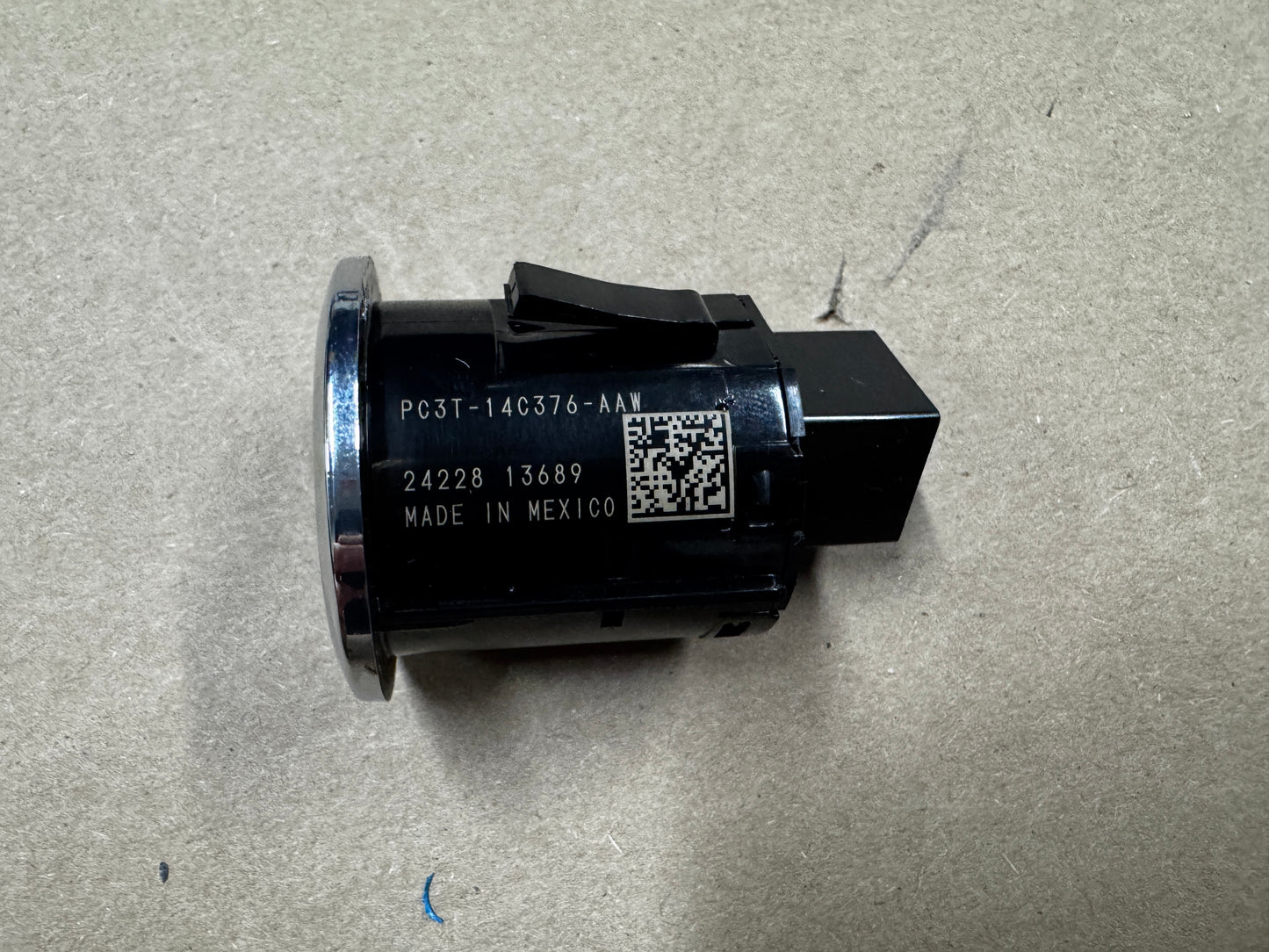 2023-2025 F-250 F-350 Super Duty Push Start Button OEM