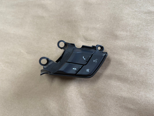 2015-2017 Ford Mustang GT RH Wheel Steering Button Sync Control