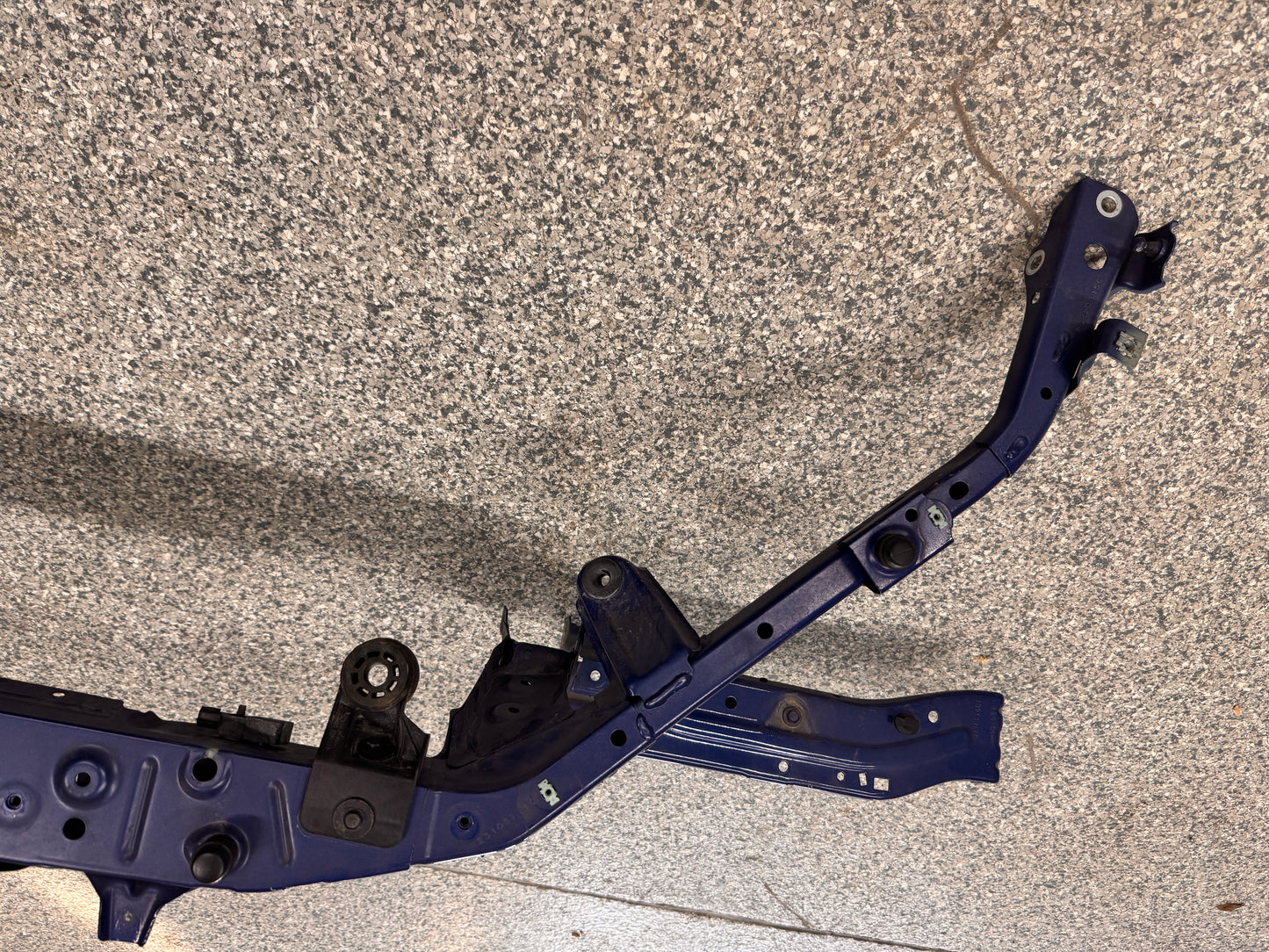 2019 Camaro SS Upper Radiator Support Tie Bar Core Support OEM