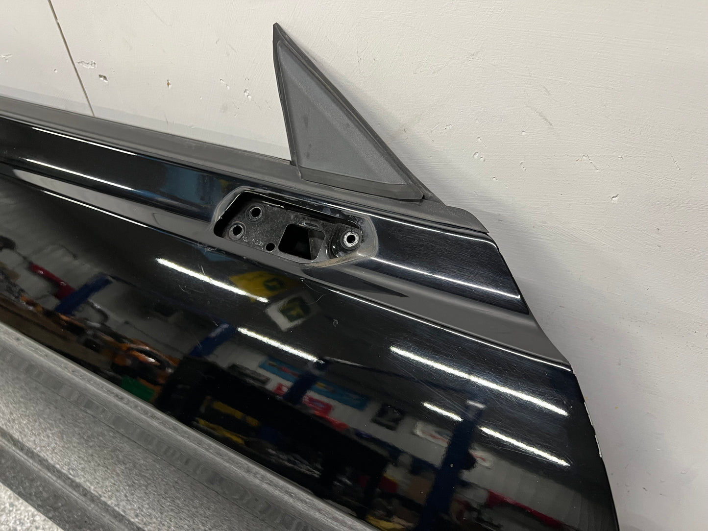 2015-2023 Ford Mustang GT EcoBoost RH Pass. Side Door Complete w/Glass "Black"
