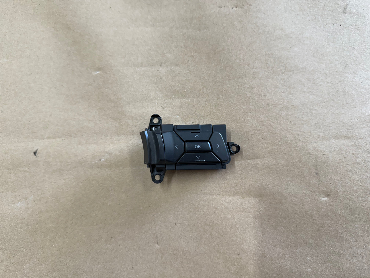 2018-2023 Ford Mustang GT RH Wheel Steering Button OK/Arrows