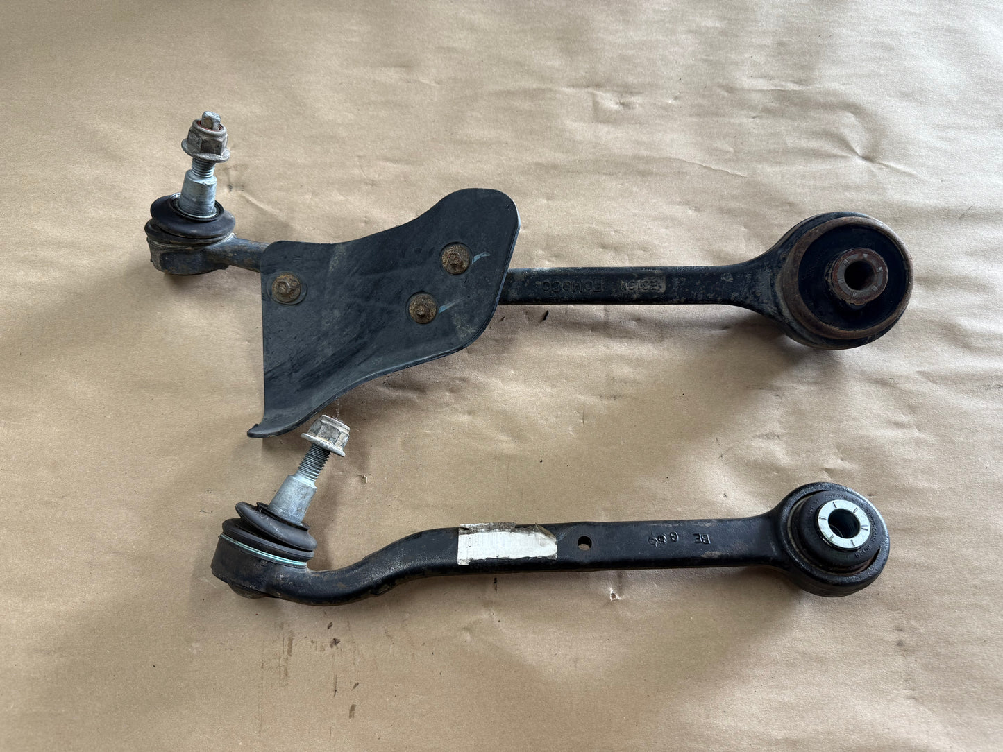 2015-2023 Mustang GT Driver LH Side Front Control Arms Frontward Rearward PP1