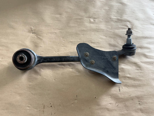 2015-2023 Ford Mustang GT RH Passenger Side Front Control Arm Frontward