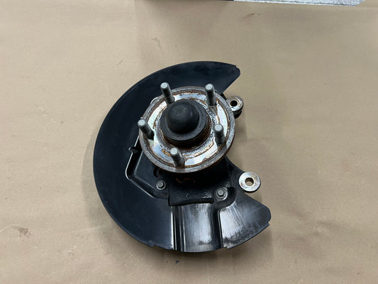 2015-2020 Ford Mustang 5.0L GT LH Driver Side Front Spindle Knuckle Hub