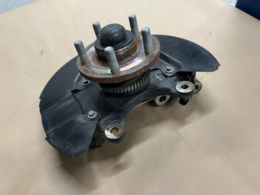2015-2020 Ford Mustang 5.0L GT LH Driver Side Front Spindle Knuckle Hub