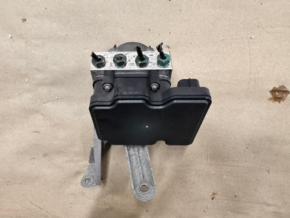 2019 Camaro SS ABS Module Controller Anti-Lock Brakes 31k miles