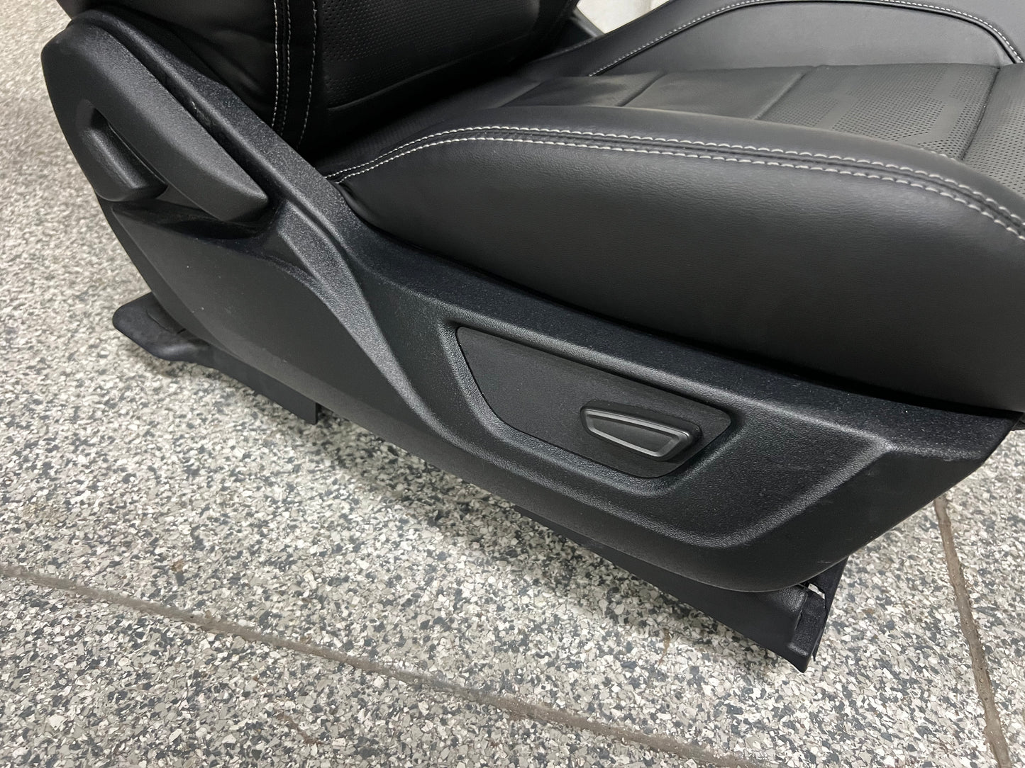 2018-2023 Ford Mustang GT Black Leather Coupe Front Rear Power Seats Heat Cooled