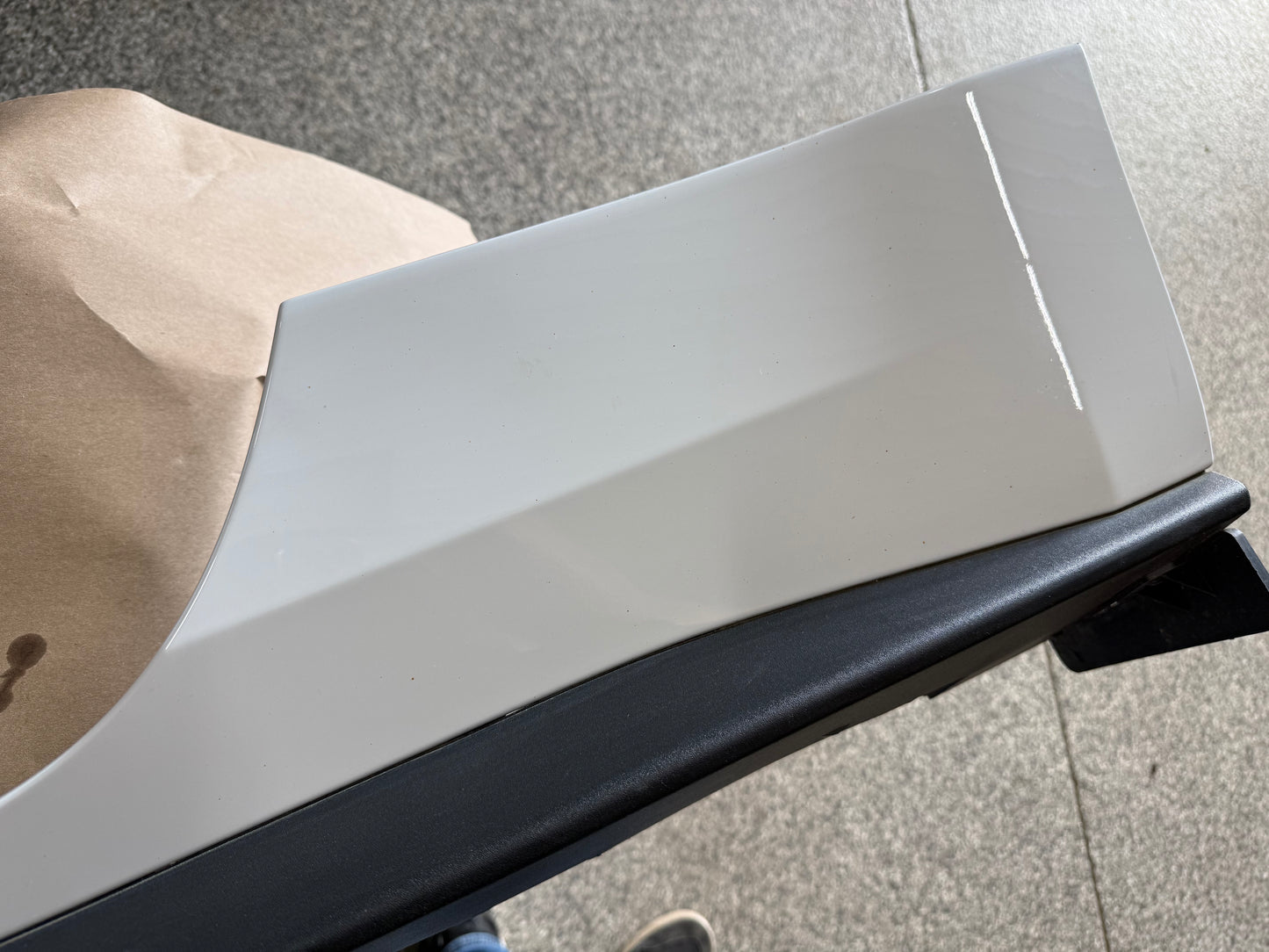 2015-2023 Ford Mustang GT Ecoboost LH Driver Side Skirt Molding "White"