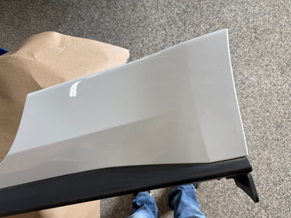 2015-2023 Ford Mustang GT Ecoboost LH Driver Side Skirt Molding "White"