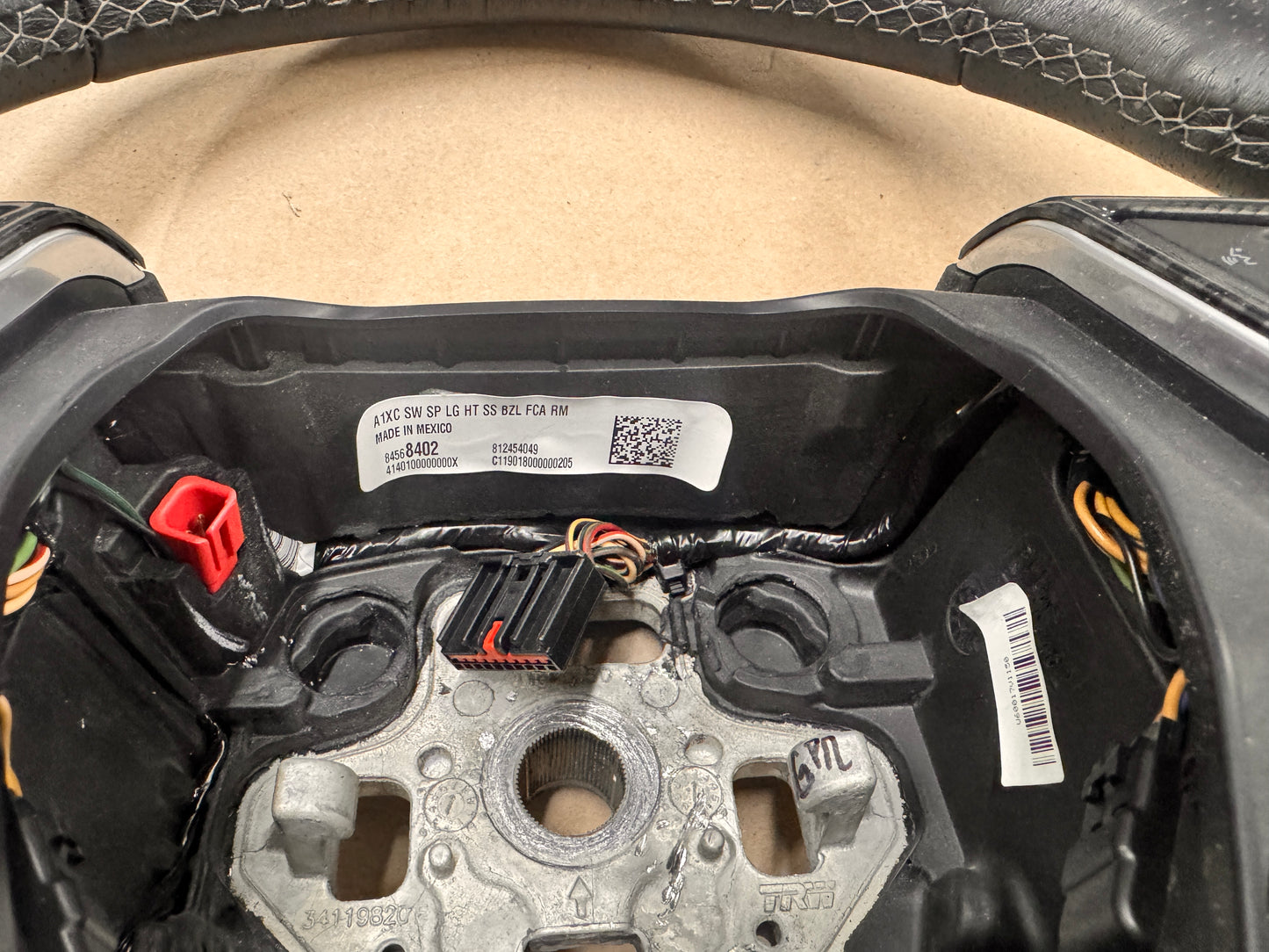 2019 Chevrolet Camaro SS LT1 Wheel Steering Black "Manual" - OEM