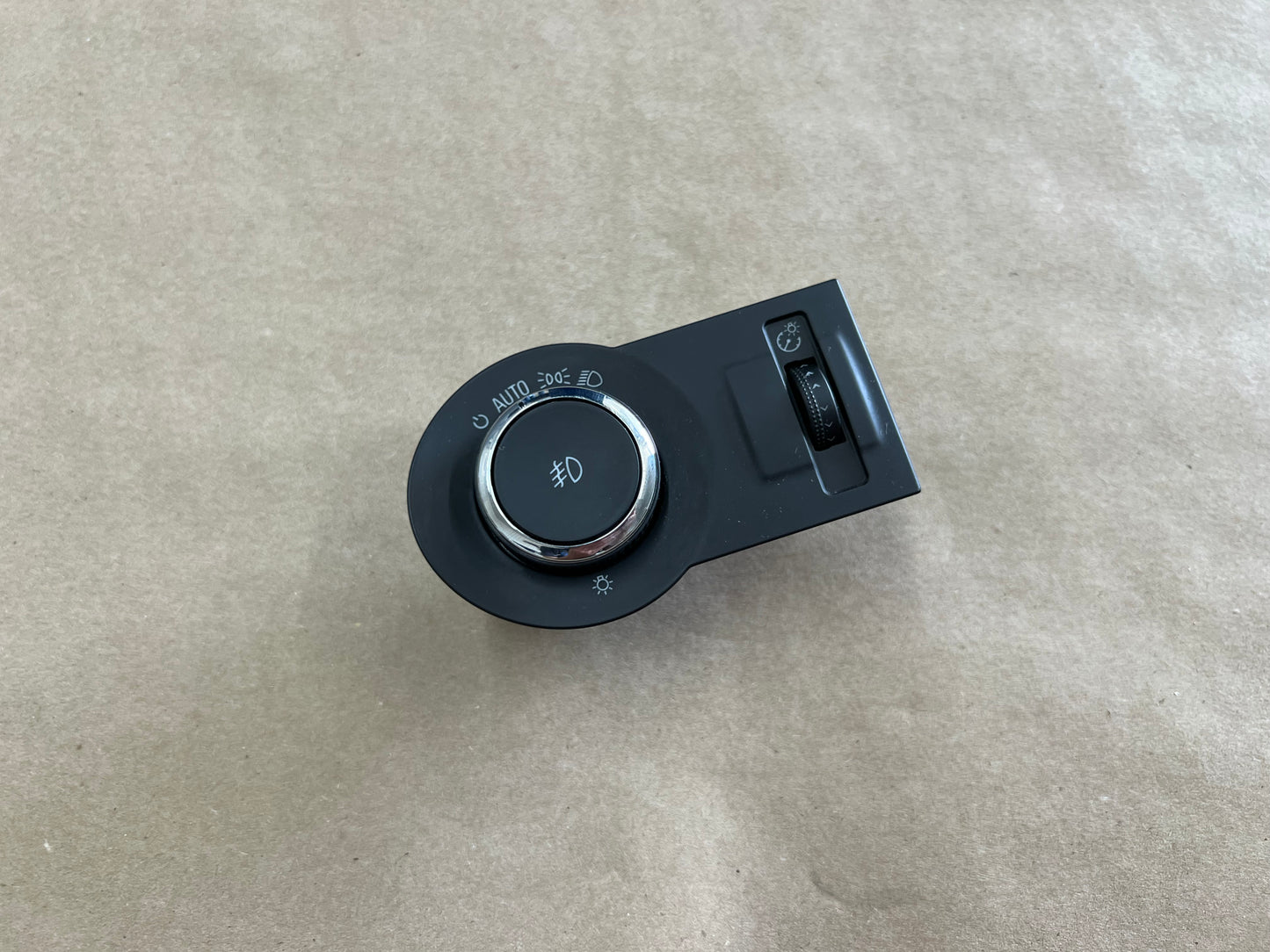 2010-2015 Chevrolet Camaro SS Headlight Switch