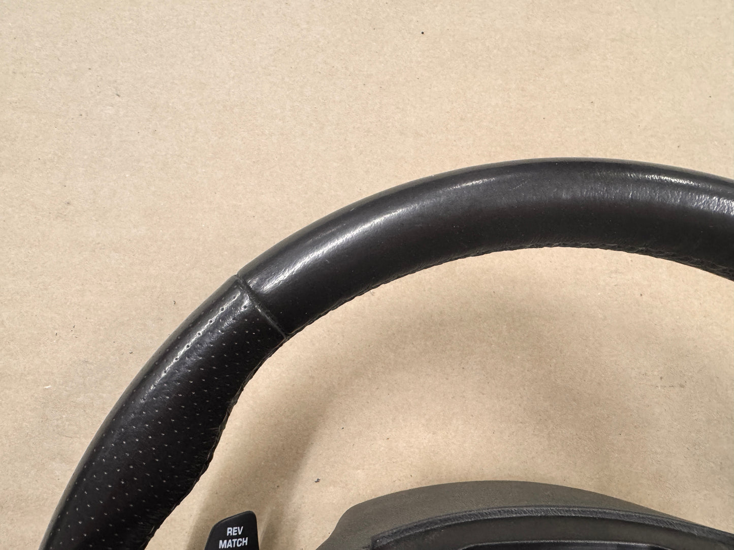 2019 Chevrolet Camaro SS LT1 Wheel Steering Black "Manual" - OEM