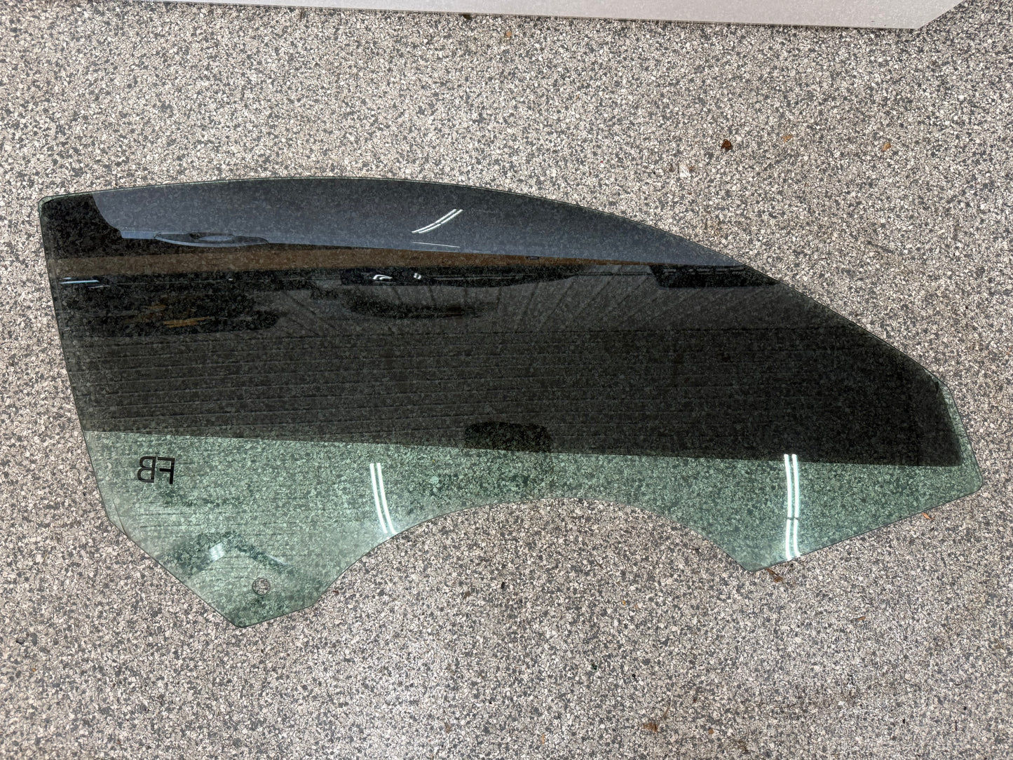 2015-2023 Ford Mustang GT EcoBoost RH Passenger Side Door Complete w/Glass