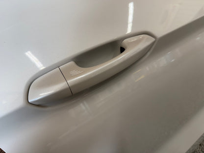 2015-2023 Ford Mustang GT EcoBoost RH Passenger Side Door Complete w/Glass