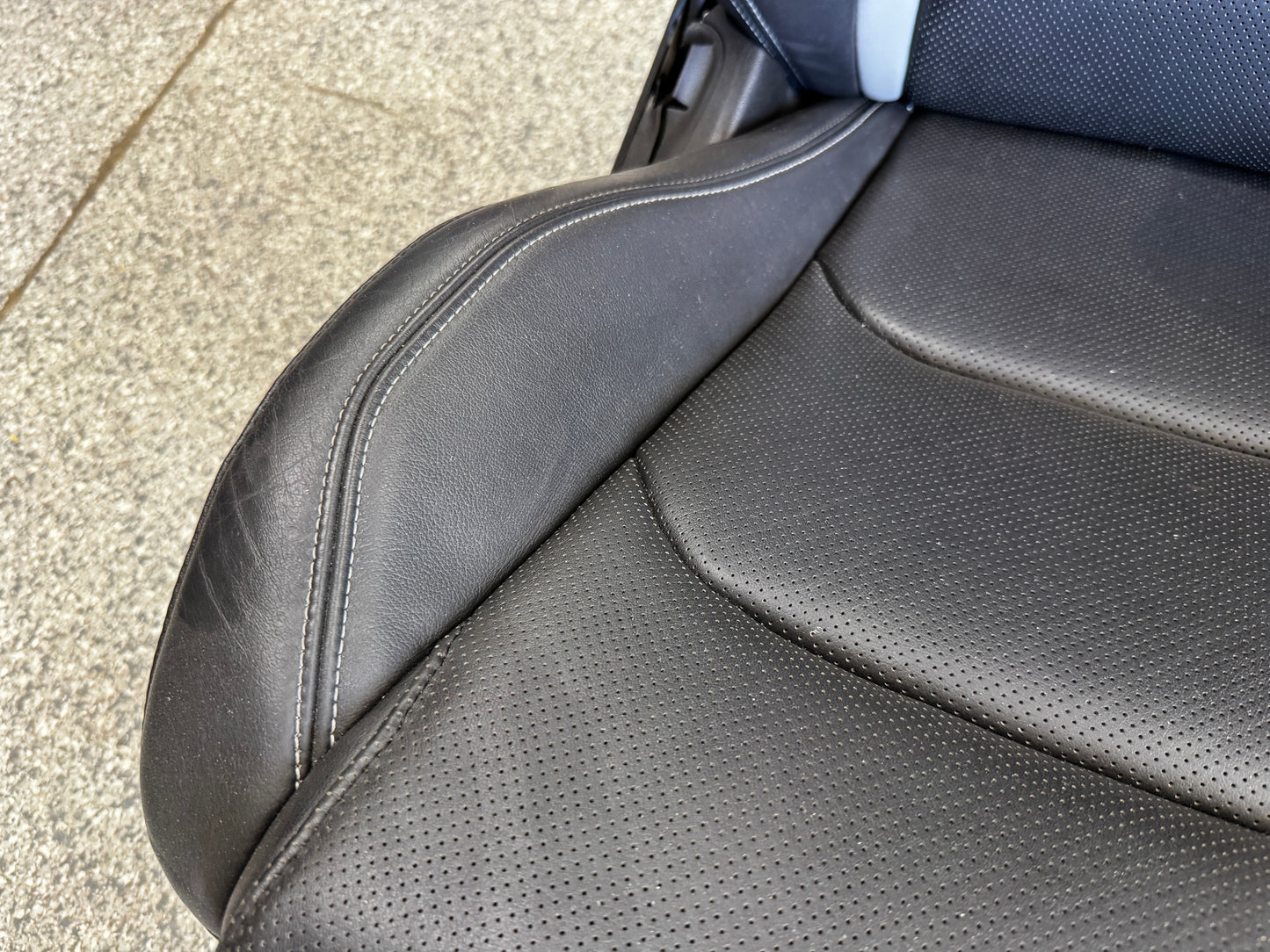 2016-2023 Chevrolet Camaro SS Coupe Front Rear Seats Black Leather - OEM