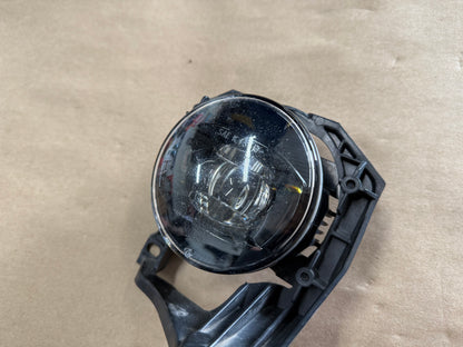 2015-2017 Ford Mustang GT 5.0 LED Fog Light RH Passenger Side w/Bracket