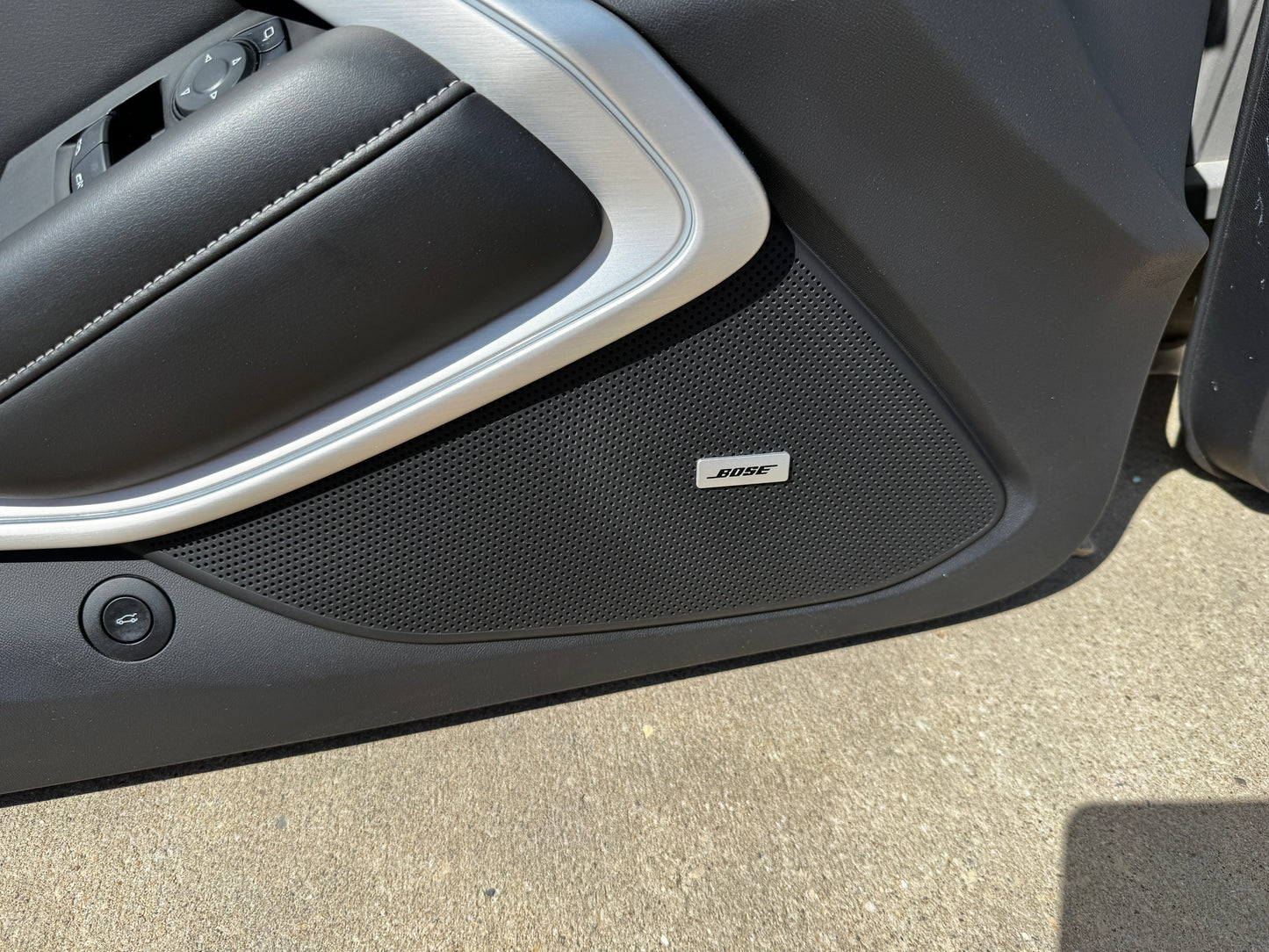 2016-2024 Chevrolet Camaro SS Coupe RH LH Pair Door Panels Black Leather