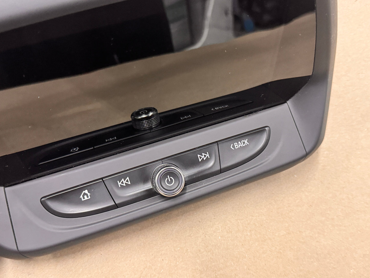 2019 Chevrolet Camaro ZL1 SS Premium Radio Face Plate Screen LED GM - OEM