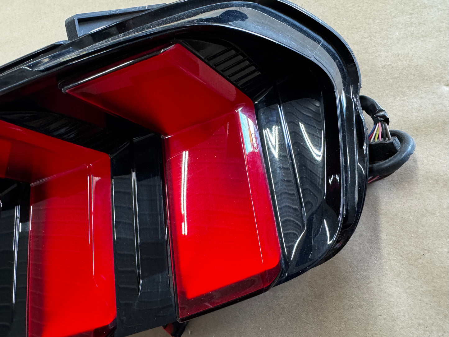 2024-2026 Ford Mustang GT EcoBoost Tail Light RH Passenger Side LED