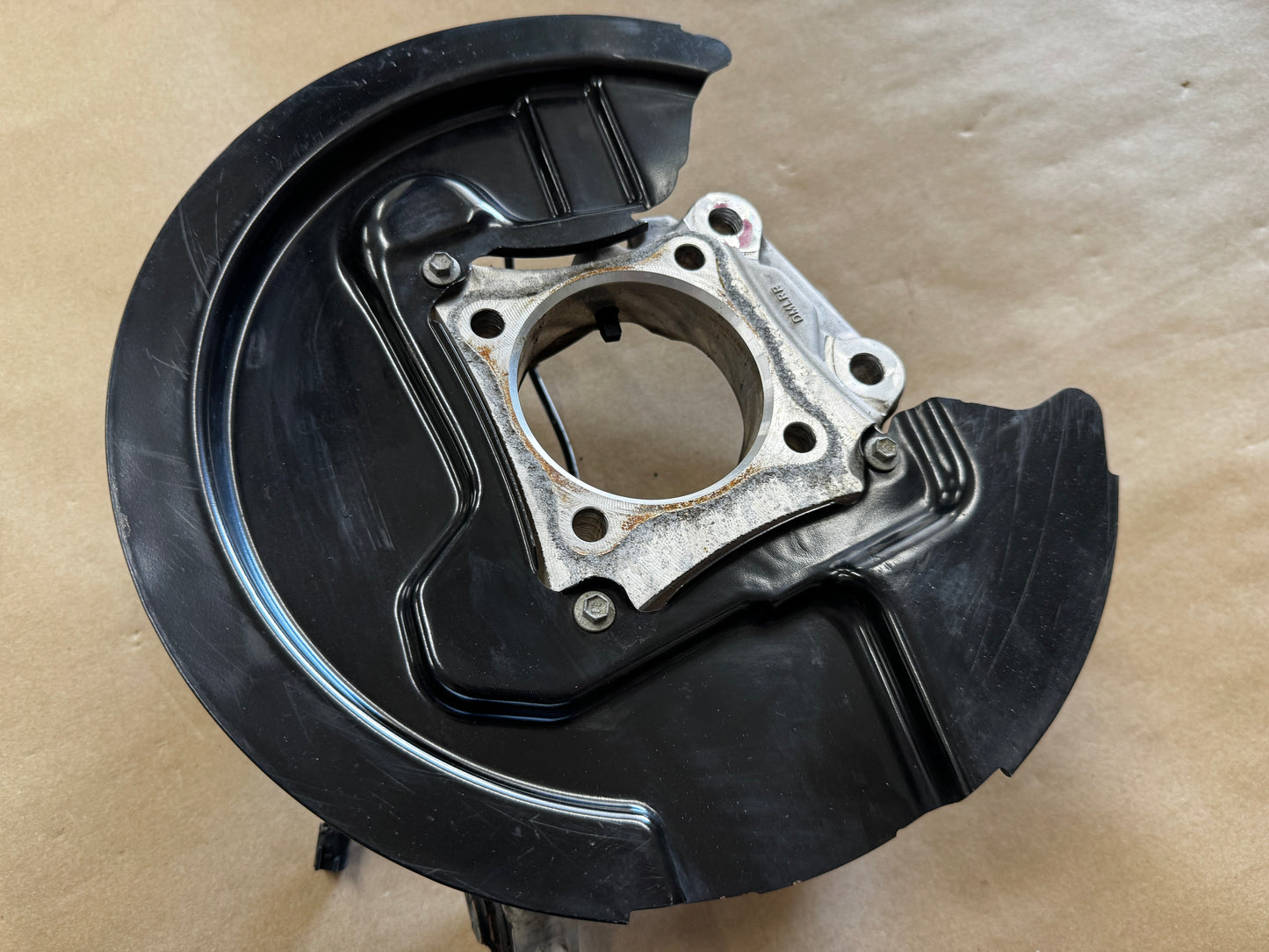 2024-2026 Ford Mustang 5.0 GT LH Driver Side Rear Spindle Knuckle - OEM