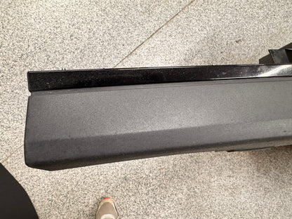 2012-2015 Camaro ZL1 LH Driver Side Rocker Side Skirt Black OEM