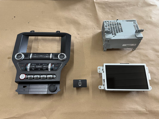 2019 Ford Mustang Touch Screen Face Plate Radio Module