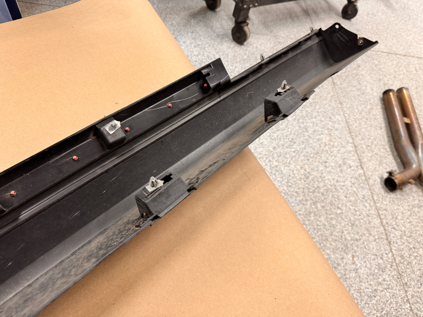 2012-2015 Camaro ZL1 LH Driver Side Rocker Side Skirt Black OEM