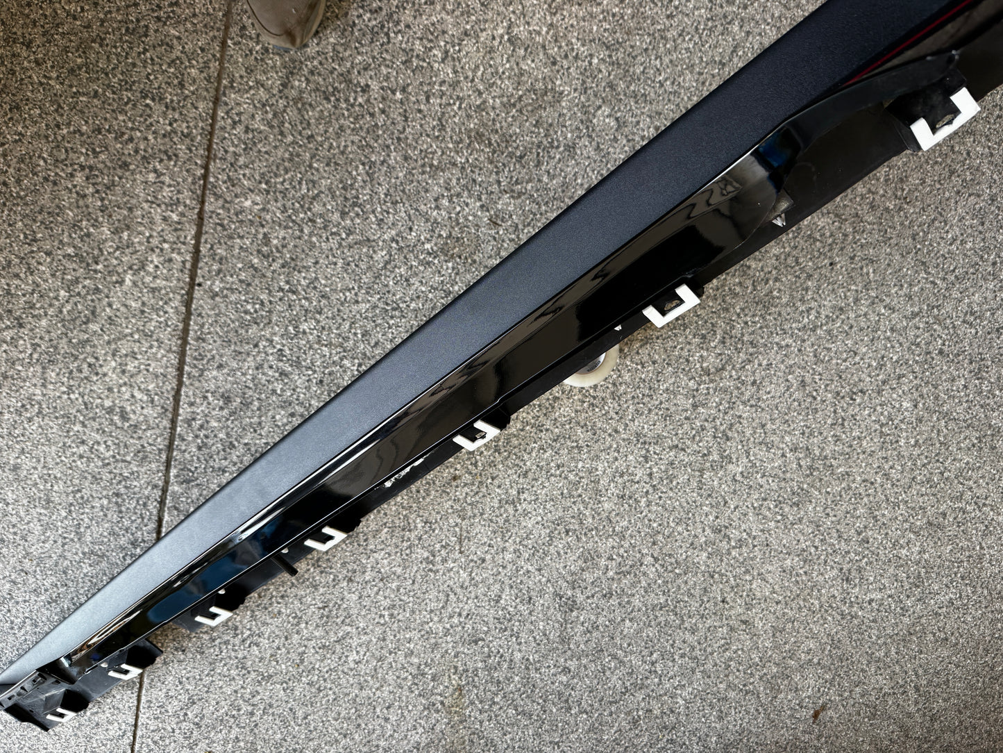 2015-2023 Ford Mustang GT V6 RH Passenger Side Skirt Molding Shadow Black