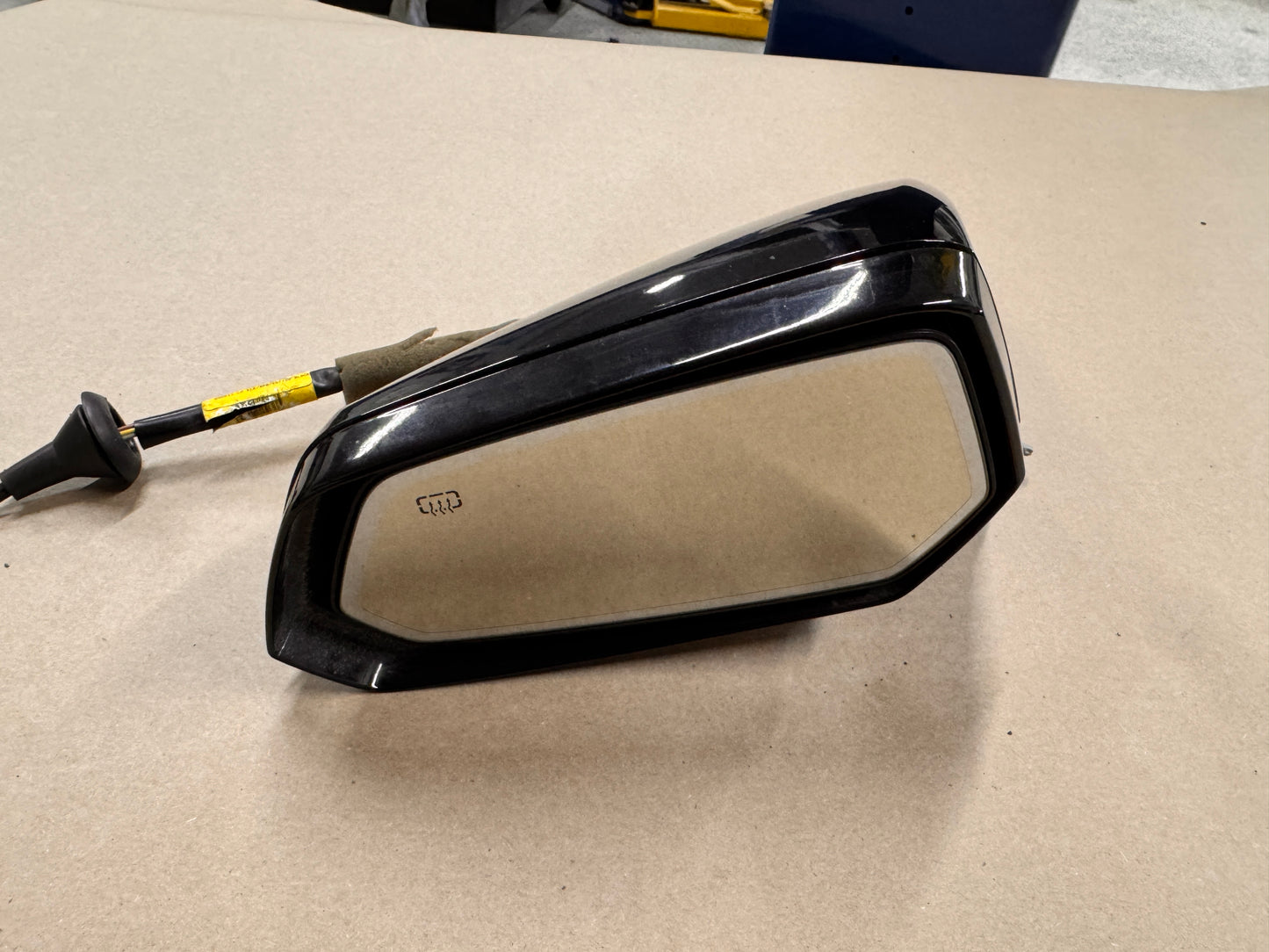 2010-2015 Chevrolet Camaro SS ZL1 LH Driver Side Mirror Power Heated - OEM