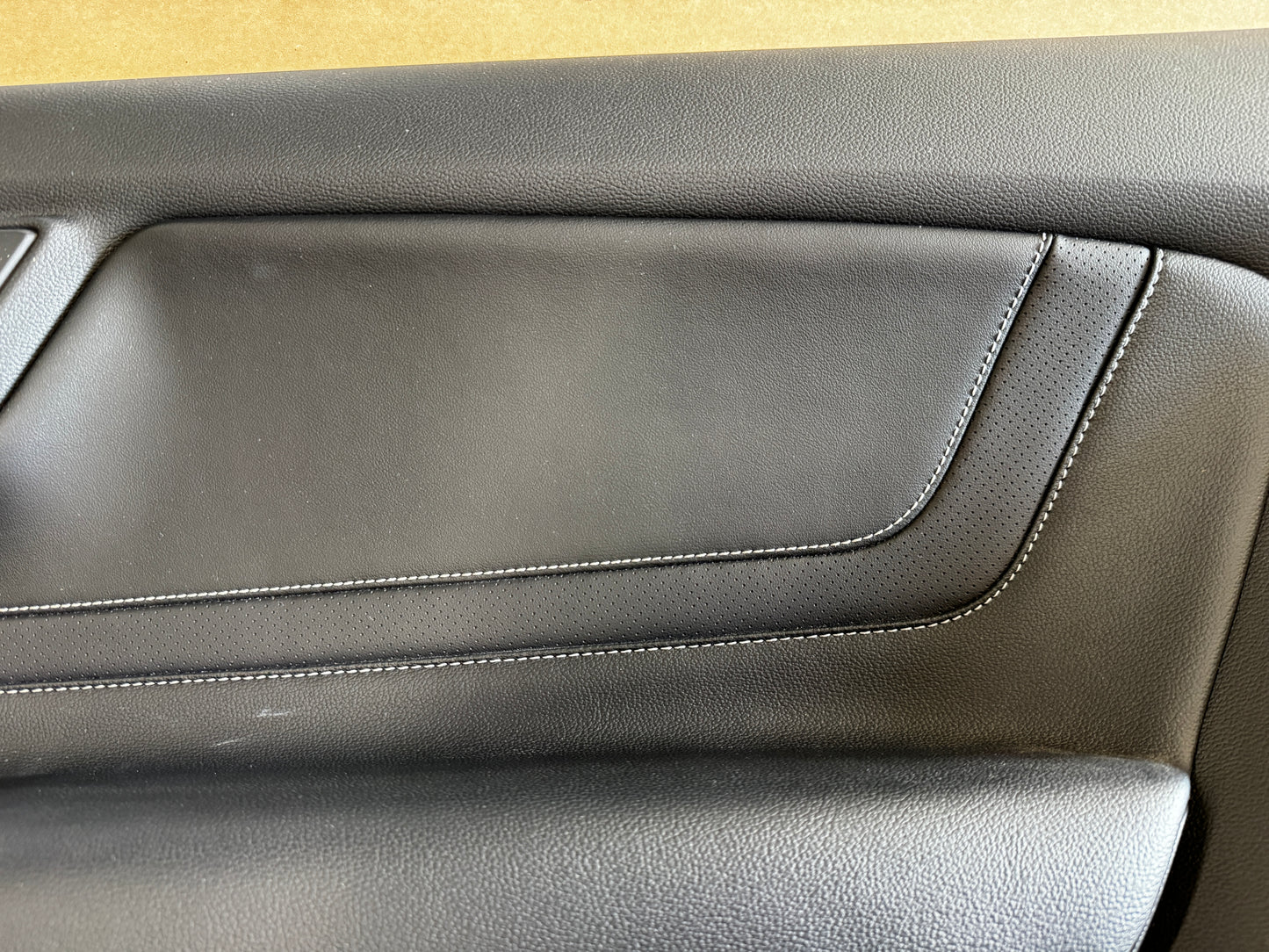 2018-2023 Mustang GT Mach One RH Passenger Door Panel Leather Insert Soft