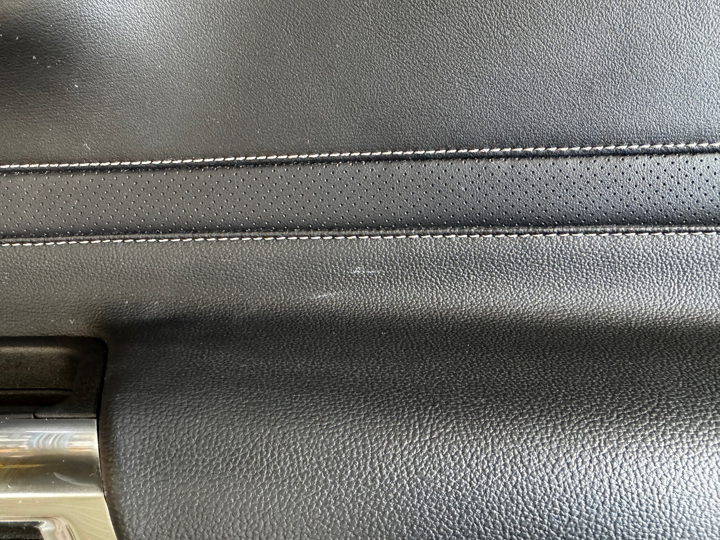 2018-2023 Mustang GT Mach One RH Passenger Door Panel Leather Insert Soft