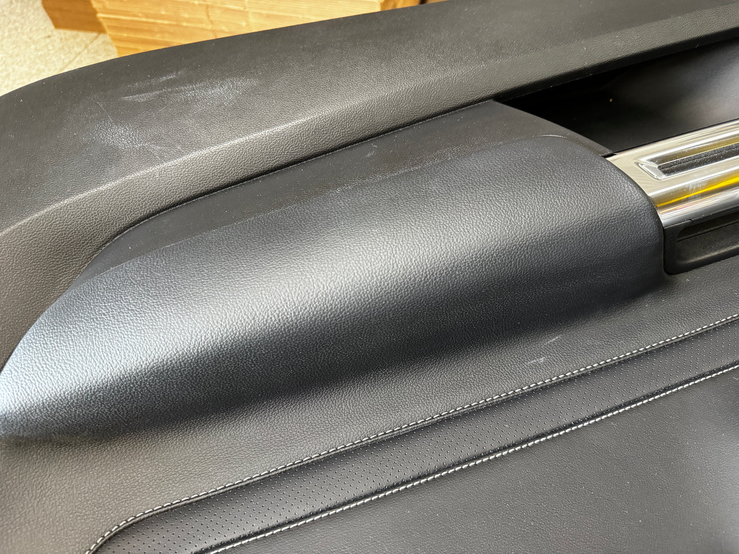 2018-2023 Mustang GT Mach One RH Passenger Door Panel Leather Insert Soft