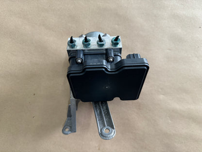 2020 Camaro ZL1 ABS Module Controller Anti-Lock Brakes