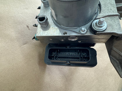 2020 Camaro ZL1 ABS Module Controller Anti-Lock Brakes