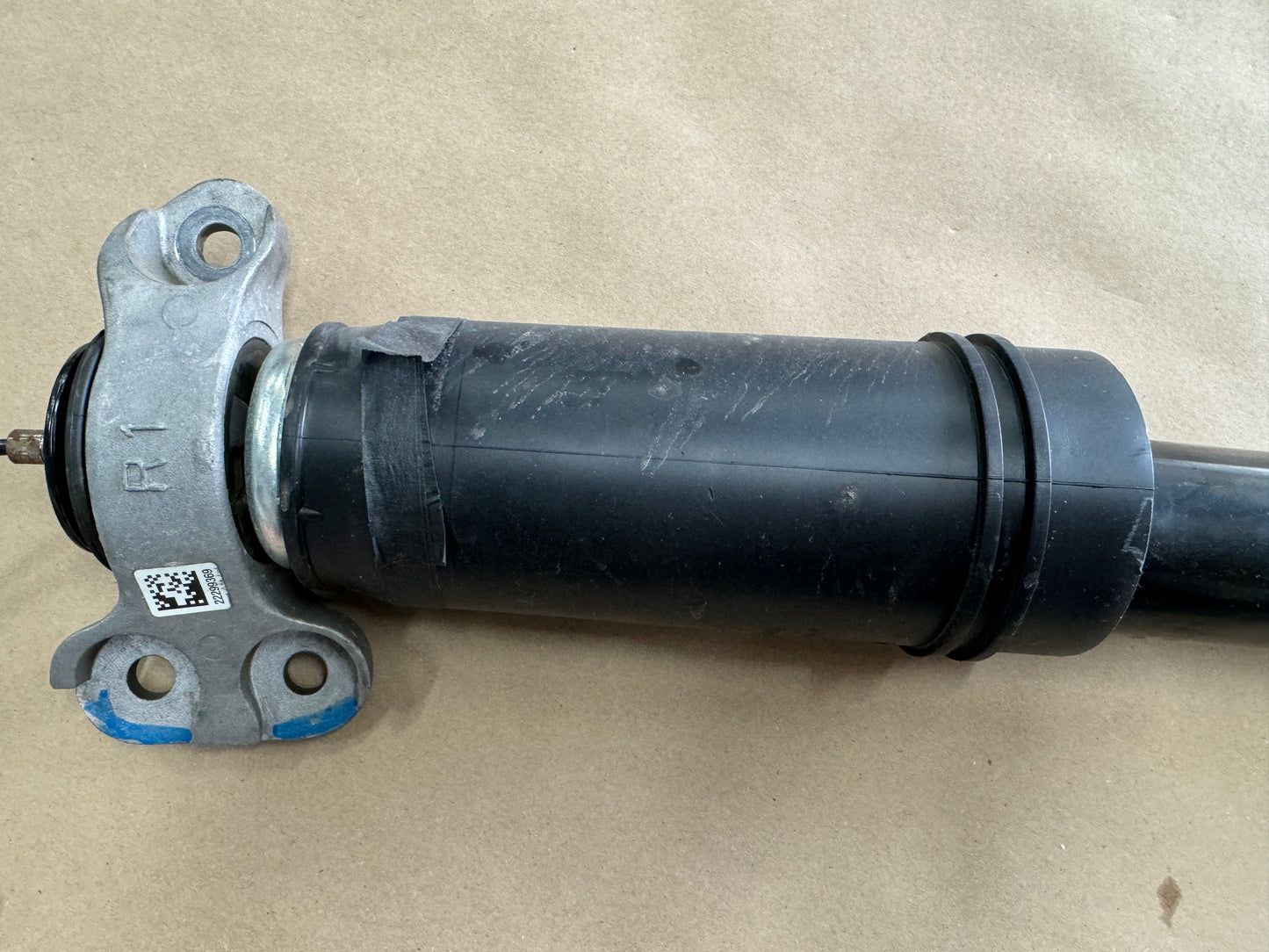 2020 Camaro ZL1 RH/passenger MagneRide Shock OEM 4k miles