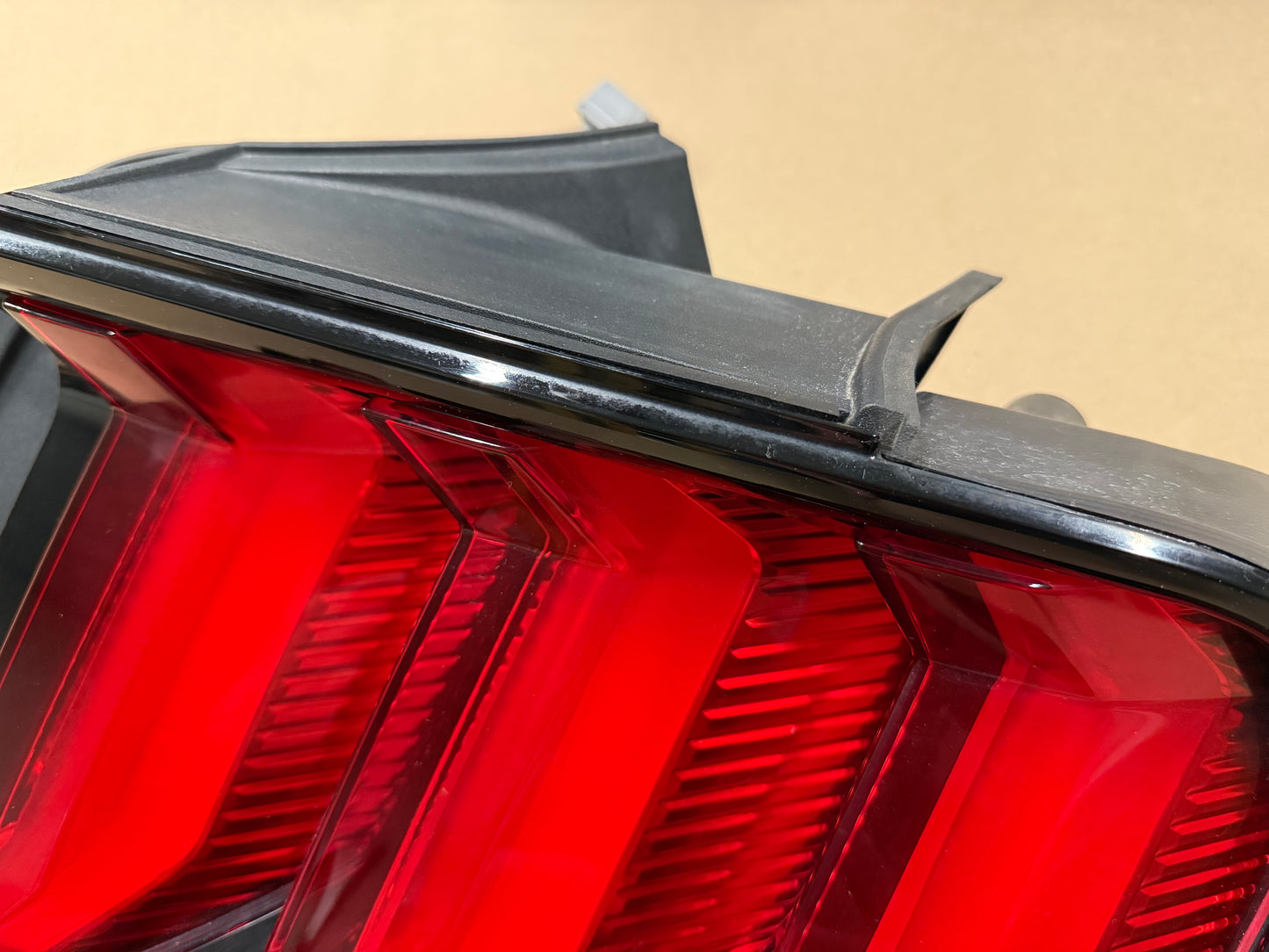 2018-2023 Ford Mustang GT V6 EcoBoost Tail Light RH Passenger Side LED