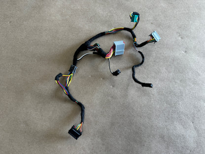2018-2023 Ford Mustang GT Steering Wheel Manual Wiring - OEM