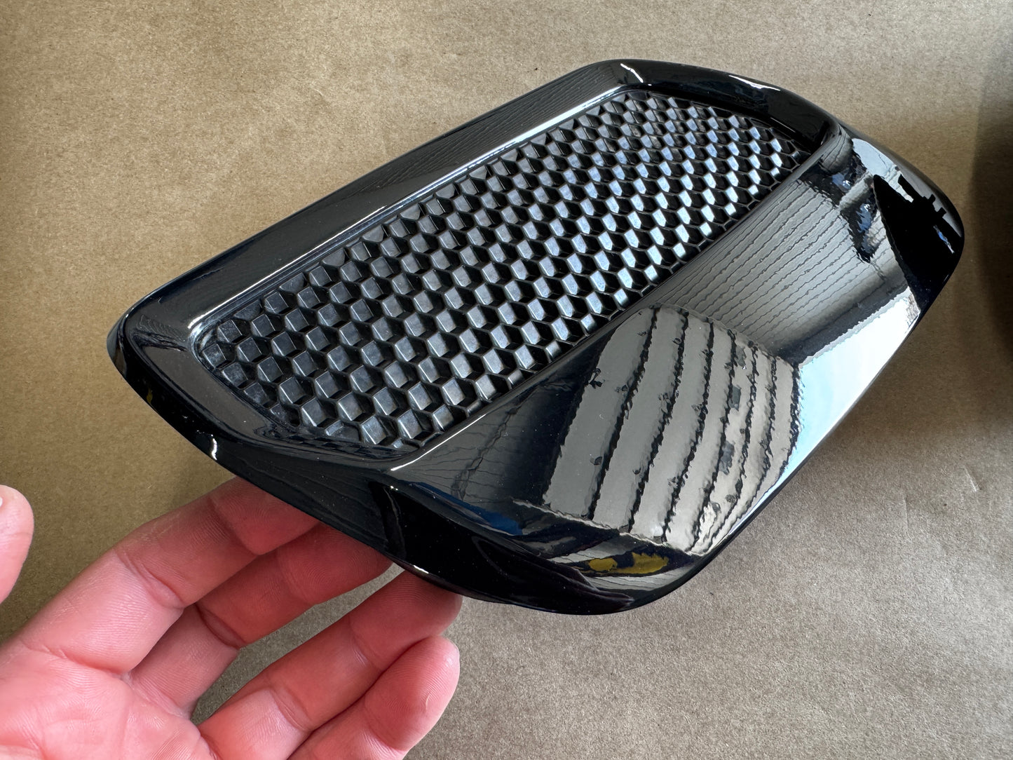 2018-2023 Ford Mustang GT 5.0 Hood Insert Vents RH LH Pair Black G1