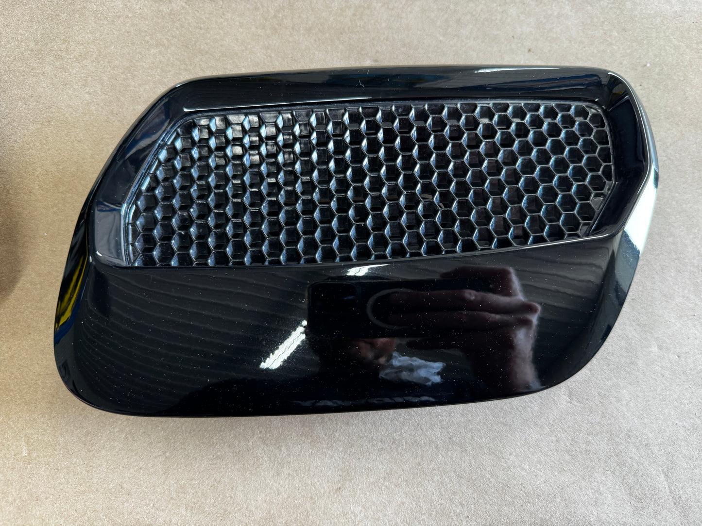2018-2023 Ford Mustang GT 5.0 Hood Insert Vents RH LH Pair Black G1