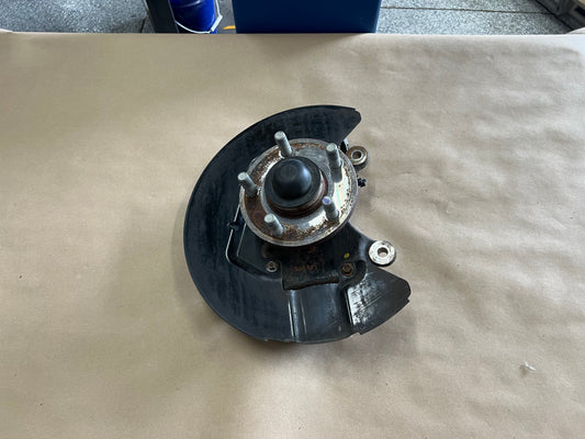 2015-2020 Ford Mustang 5.0L GT LH Driver Side Front Spindle Knuckle Hub
