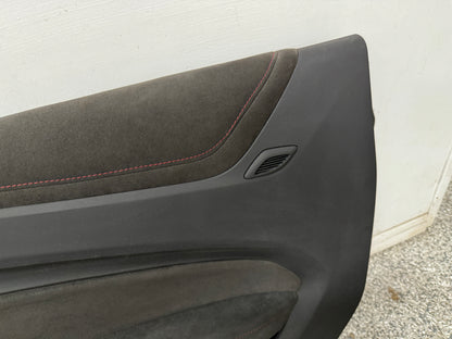 2020 Camaro ZL1 RH Passenger Leather Insert Door Panel Suede Accents 4k miles