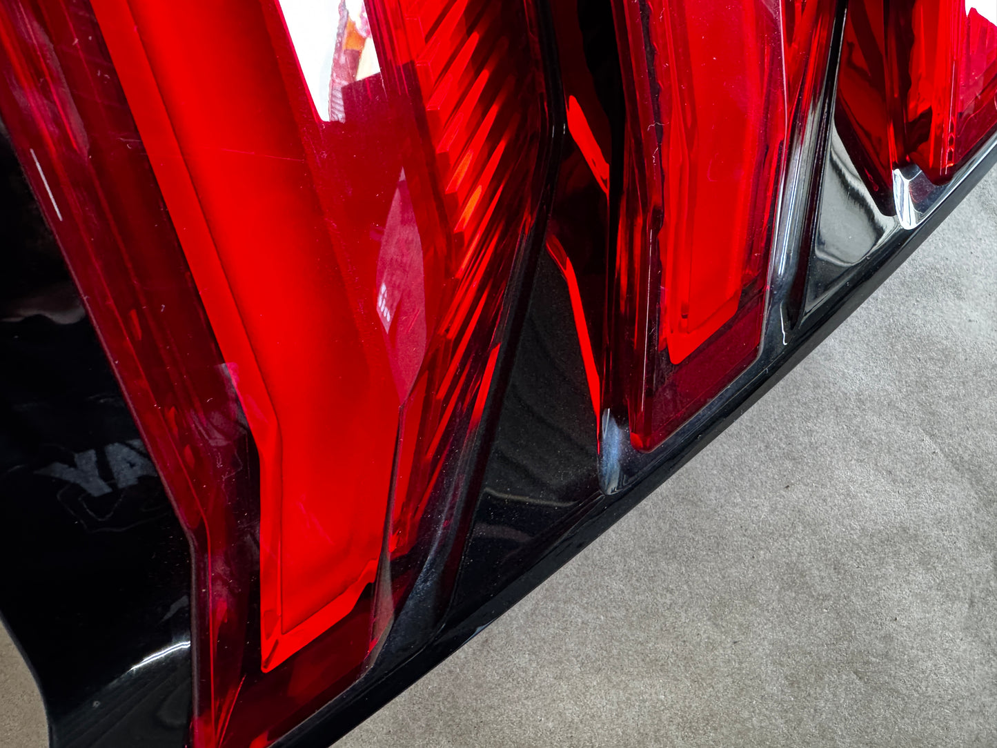 2018-2023 Ford Mustang GT V6 EcoBoost Tail Light RH Passenger Side LED