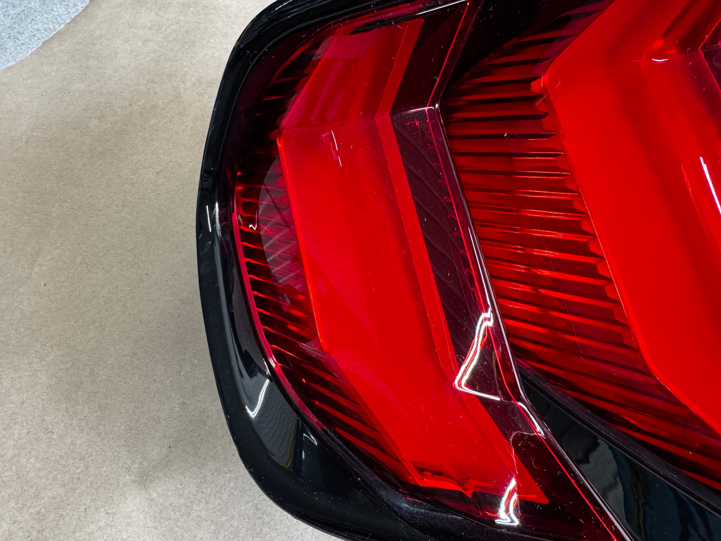2018-2023 Ford Mustang GT V6 EcoBoost Tail Light RH Passenger Side LED