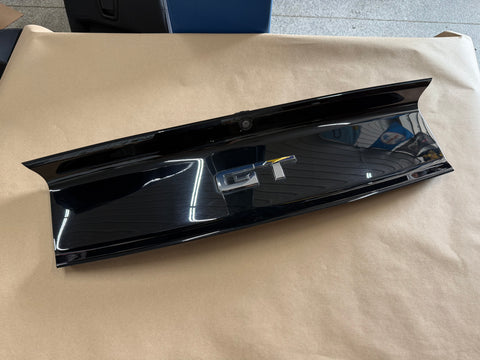 2015-2017 Ford Mustang GT 5.0 Trunk lid Panel Rear Decklid Back-Up Camera