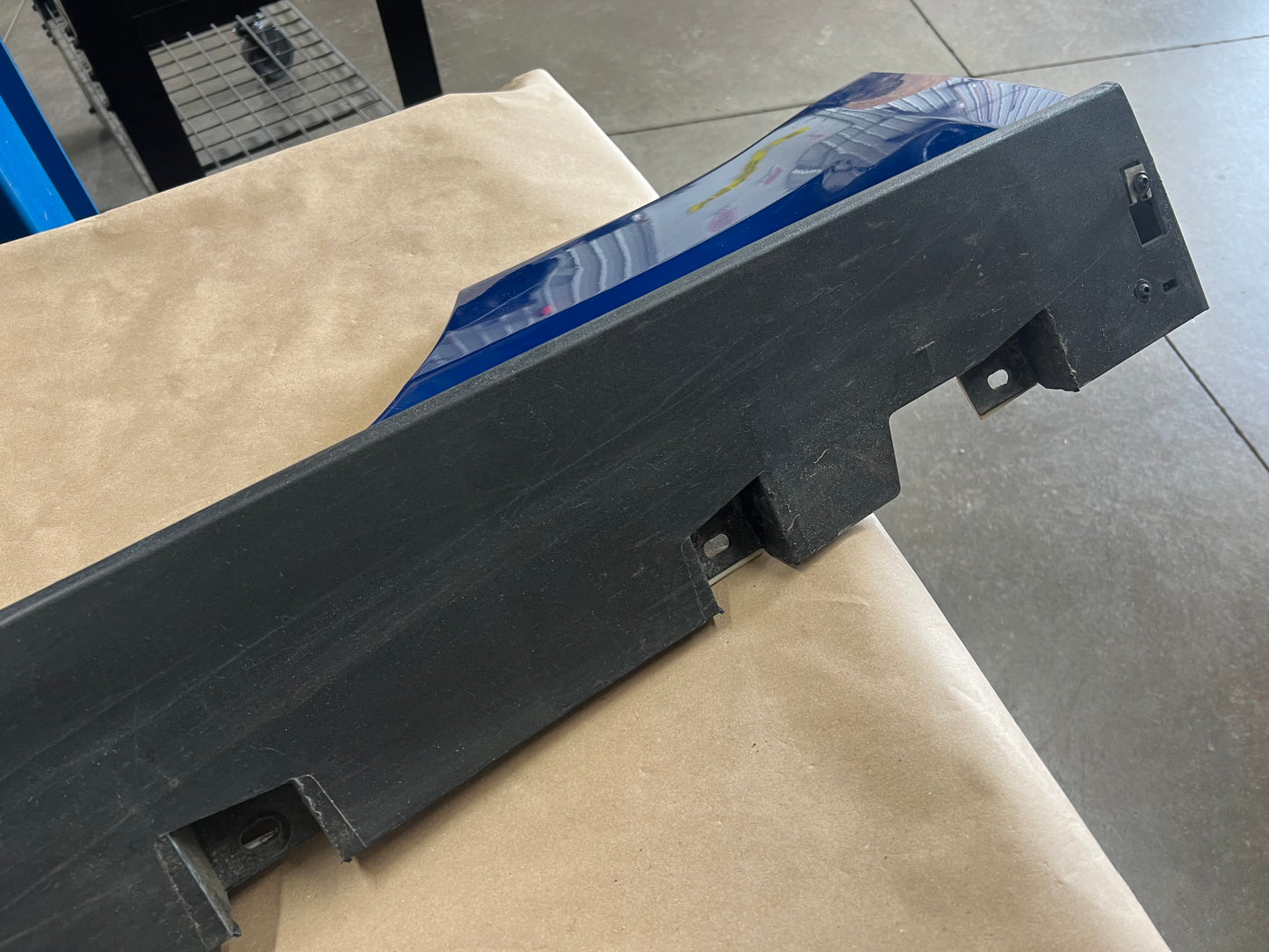 2015-2022 Mustang GT V6 LH Side Skirt Molding Driver Side Blue N6